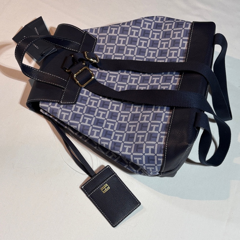 Tommy Hilfiger Backpack Andrea II Flap Faux Leather Blue & White NWT - Picture 6 of 14